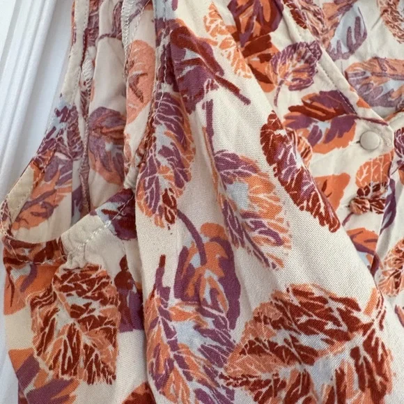 Modcloth Leaf Print Blouse - Picture 9 of 10